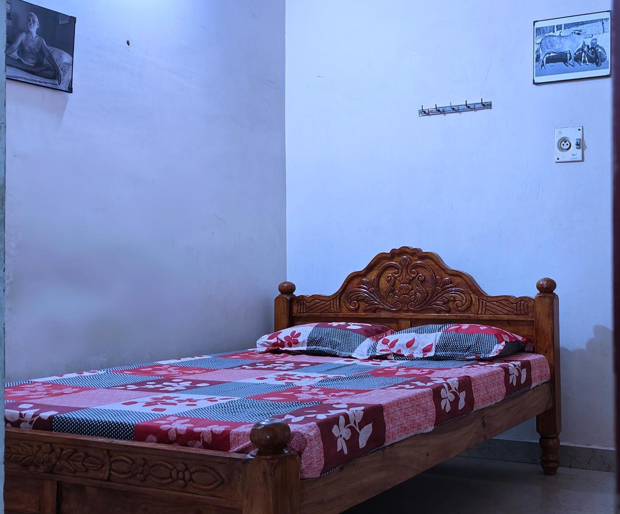 Guru Krupa Home Stay Tiruvannāmalai Exterior foto